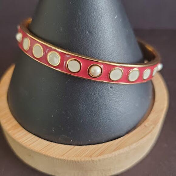 Kate Spade Spot The Spade Red and White Enamel Bangle with Pearl Accents - Picture 1 of 7